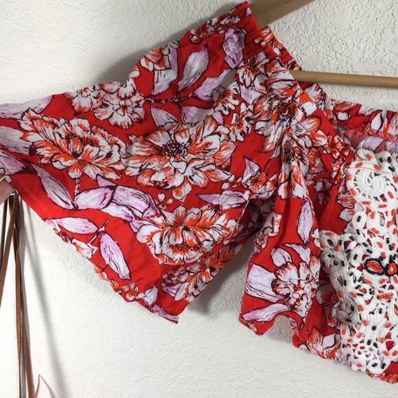 NWT LF | Native Rose Bonnie red floral crop top - Picture 3 of 6
